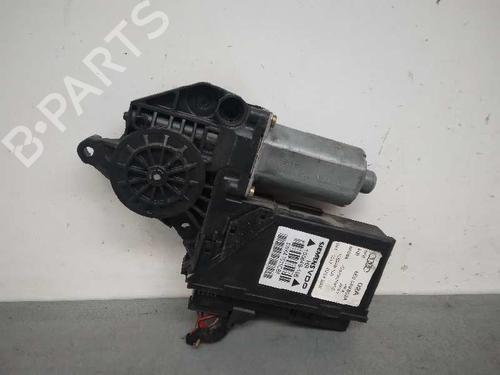 Rudehejsemotor bagstkærm højre AUDI A4 B6 (8E2) 2.0 | BP13542278E22 