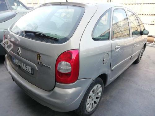 Left headlight CITROËN XSARA PICASSO (N68) 2.0 HDi | BP13932776C28 