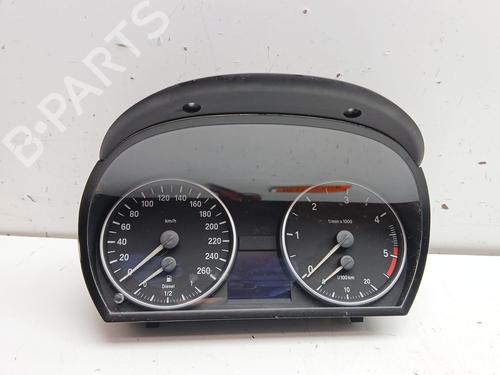 Used Instrument cluster BMW 3 (E90) 318 d (122 hp) 32172881