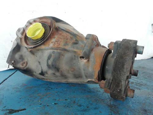 Differential, bag MERCEDES-BENZ C-CLASS (W203) [2000-2007]  8304995