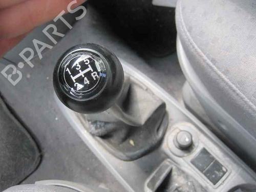 Radiator fan KIA CARENS II MPV (FJ) 2.0 CRDi | BP2368059M35 