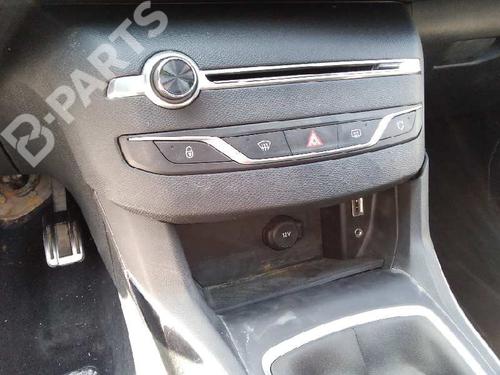 Left tailgate light PEUGEOT 308 II (LB_, LP_, LW_, LH_, L3_) 1.6 GTi (L35GNH) | BP7066009C79  - Image 46