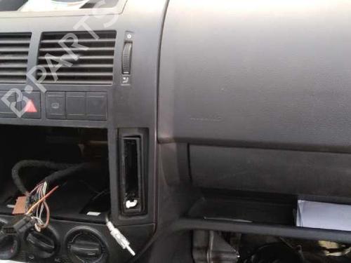 Front left lock VW POLO (9N_, 9A_) 1.9 SDI | BP2421105C98 