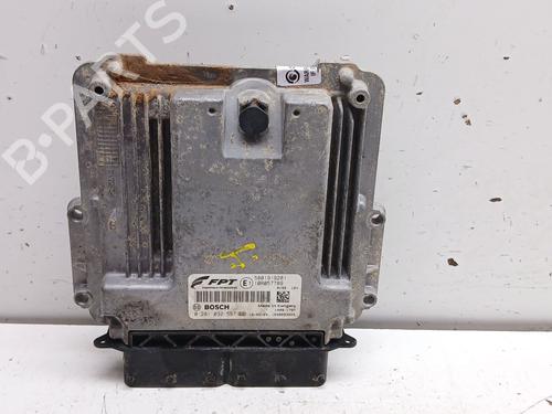 Used Engine control unit (ECU) Engine control unit (ECU) IVECO DAILY VI Platform/Chassis 33S16, 35S16, 35C16, 40C16, 42S16, 50C16 (156 hp) 34053233 34053233