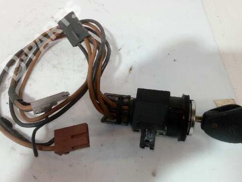 Used Ignition barrel CITROËN XSARA (N1) 1.9 TD (90 hp) 2407453