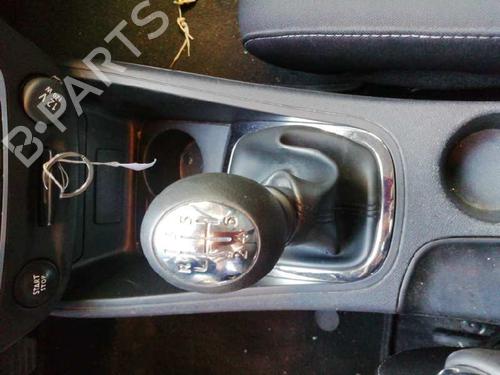 Used Gear lever RENAULT MEGANE III Hatchback (BZ0/1_, B3_) [2008-2025]  28672089