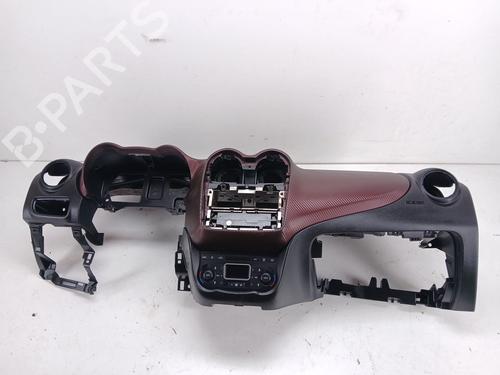 Used Dashboard Dashboard 38959335 38959335