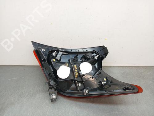Left taillight TOYOTA YARIS (_P13_) 1.5 Hybrid (NHP130_, NHP130) | BP29806793C34 