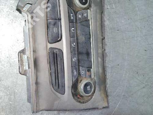 Used Climate control FORD FOCUS III 1.6 Ti (105 hp) 6306462