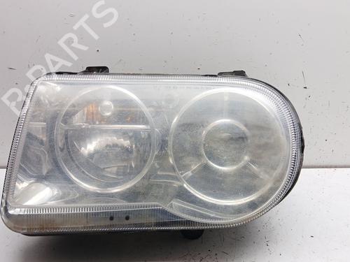left-headlight-chrysler-300c-lx-le-2004-25722596 main image
