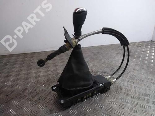 Used Gear lever RENAULT CLIO IV (BH_) [2012-2021]  11181961