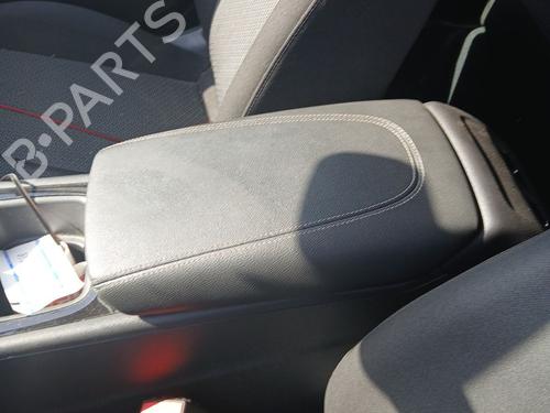 Used Armrest / Center console OPEL INSIGNIA B Grand Sport (Z18) 1.6 CDTi (68) (136 hp) 30856455