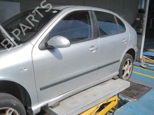 Left front fog light SEAT LEON (1M1) 1.9 TDI | BP2367498C30 