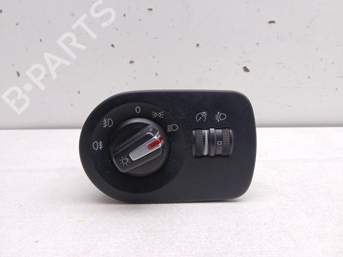 Used Headlight switch SEAT LEON (1P1) 1.6 TDI (105 hp) 30571349