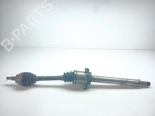 Używane Półoś przednia prawa MERCEDES-BENZ A-CLASS (W169) A 180 CDI (169.007, 169.307) (109 hp) 32110390