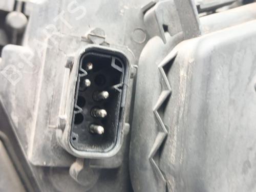 Right headlight BMW X3 (E83) 2.0 d | BP32416842C29  - Image 6