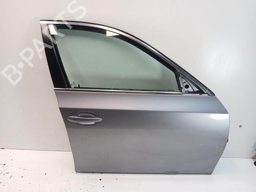 right-front-door-bmw-5-e60-2001-2002-2003-2004-2005-2006-2007-2008-2009-2010-37474406 main image