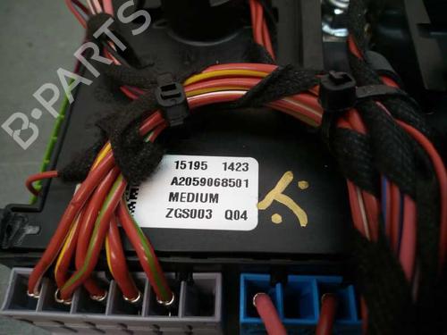 Fuse box MERCEDES-BENZ C-CLASS (W205) C 200 BlueTEC / d (205.037) | BP19155053E1 