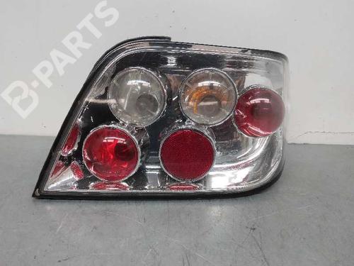 Used Right taillight CITROËN XSARA (N1) 1.6 16V (109 hp) 8670952