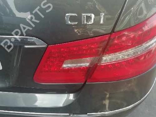 Right tailgate light MERCEDES-BENZ E-CLASS Coupe (C207) E 350 CDI (207.322) (231 hp) 12489832