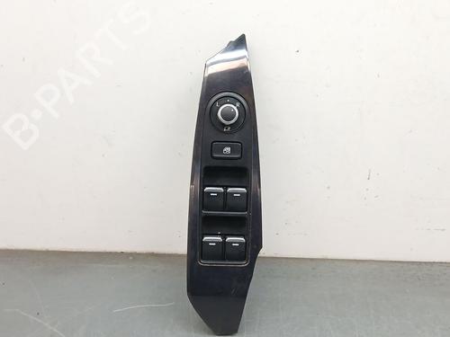 Used Left front window switch MAZDA 6 Estate (GJ, GL) [2012-2025]  30851085