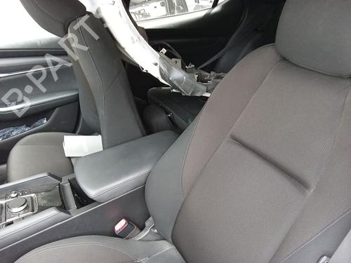 Handskerum MAZDA 3 Hatchback (BP) 2.0 SKYACTIV-G M Hybrid | BP39621257C95 - Image 7