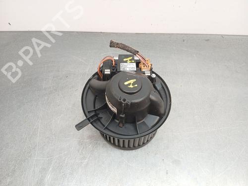 Used Heater blower motor Heater blower motor SEAT ALTEA (5P1) 1.9 TDI (105 hp) 33719246 33719246