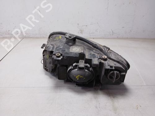 Right headlight AUDI A4 B7 (8EC) 2.0 TDI 16V | BP25900286C29 