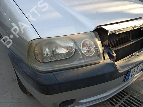 Used Right headlight Right headlight FIAT SCUDO Bus (220_) 2.0 JTD (109 hp) 39687714 39687714