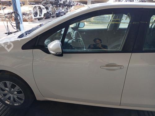 Dør venstre fortil Dør venstre fortil PEUGEOT 208 I (CA_, CC_) 1.6 BlueHDi 100 (100 hp) 36804701 36804701