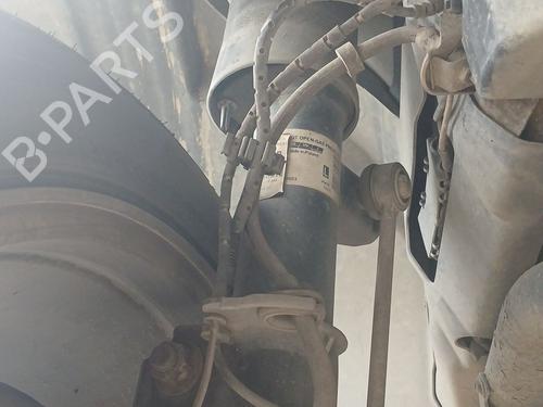 Used Left front shock absorber Left front shock absorber LAND ROVER RANGE ROVER III (L322) 3.0 D 4x4 (177 hp) 25739471 25739471