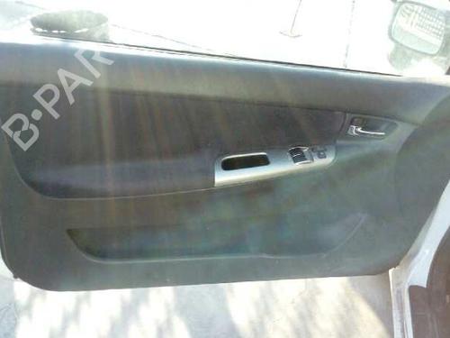 Front left lock TOYOTA COROLLA (_E12_) 1.6 VVT-i (ZZE121_, ZZE121R) | BP2668627C98 