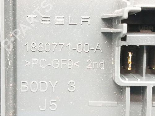 Module électronique TESLA MODEL 3 (5YJ3) | BP30962229M83