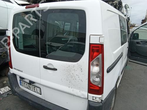 Dør højre bagtil Dør højre bagtil 38724658 38724658