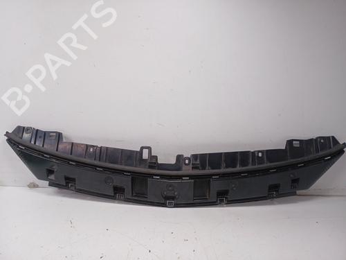 Used Grille Grille MERCEDES-BENZ A-CLASS (W176) A 160 (176.041) (102 hp) 40596922 40596922