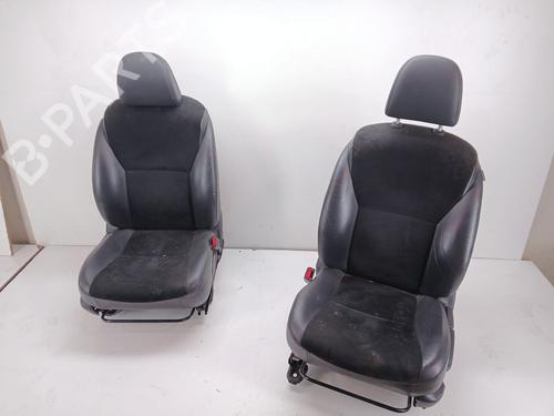 Sæde sæt TOYOTA AURIS (_E15_) 1.8 Hybrid (ZWE150_, ZWE150R) (136 hp) 32416856