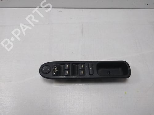 Used Left front window switch PEUGEOT 307 SW (3H) 2.0 HDI 110 (107 hp) 22753050