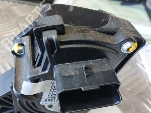 pedal-peugeot-3008-ii-suv-mc_-mr_-mj_-m4_-2016-31016558 main image