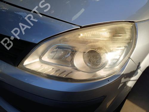 Left headlight RENAULT GRAND SCÉNIC II (JM0/1_) 1.5 dCi (JM1E) | BP28189574C28 
