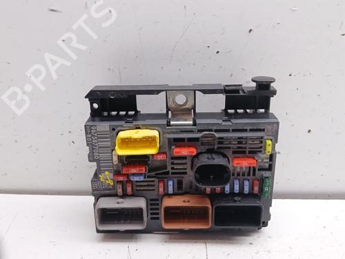 Used Fuse box Fuse box CITROËN C4 Picasso I MPV (UD_) 1.6 HDi 110 (112 hp) 34701567 34701567