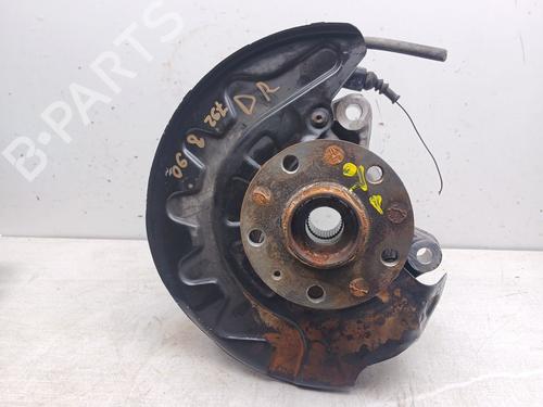 Used Right front steering knuckle VW TIGUAN (AD1, AX1) 2.0 TDI 4motion (150 hp) 25215806