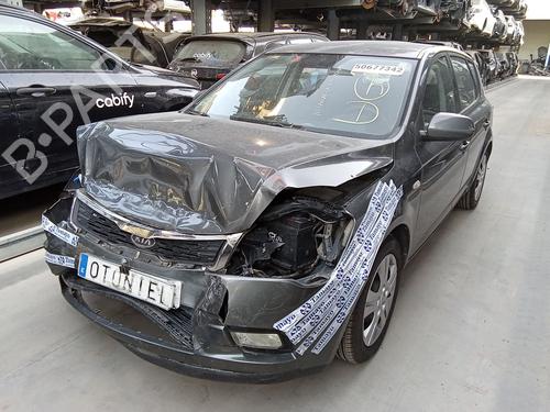 Teile für KIA CEE'D Hatchback (ED) 1.6 CRDi 115 4861098
