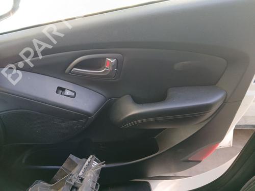 Used Front right panel HYUNDAI ix35 (LM, EL, ELH) 1.7 CRDi (116 hp) 22968932