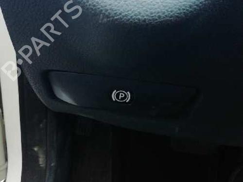 Used Hand brake MERCEDES-BENZ C-CLASS (W204) [2007-2015]  15599656