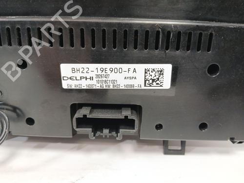 Climate control LAND ROVER DISCOVERY IV (L319) 3.0 TD 4x4 | BP31949639I5