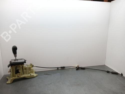 Used Gear lever KIA SPORTAGE II (JE_, KM_) 2.7 V6 4WD (175 hp) 28673773