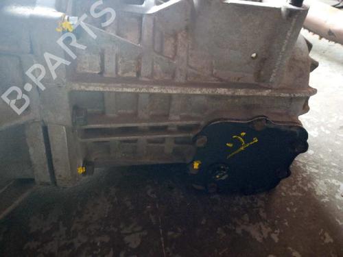 Gearbox HYUNDAI ELANTRA III Saloon (XD) 2.0 CRDi | BP11955583M3 