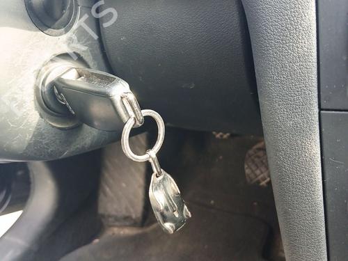 Ratlås/Tændingslås AUDI A3 (8P1) 1.6 (102 hp) 30851100