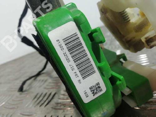 Front right lock HYUNDAI i40 I (VF) 1.7 CRDi | BP9109338C97 