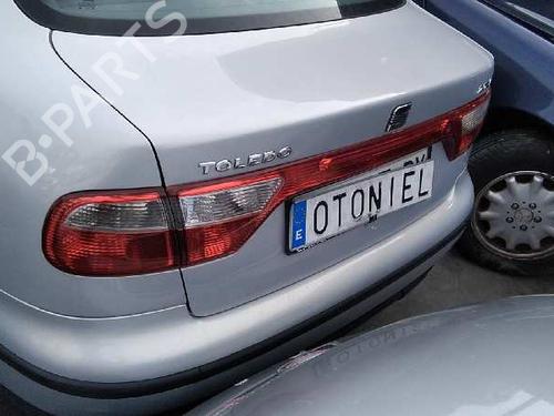 Left taillight SEAT TOLEDO II (1M2)  | BP2397359C34 